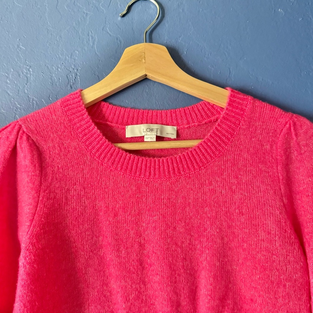 Loft Hot Pink Knit Sweater with Puff Sleeves XS Petite - Picture 4 of 13
